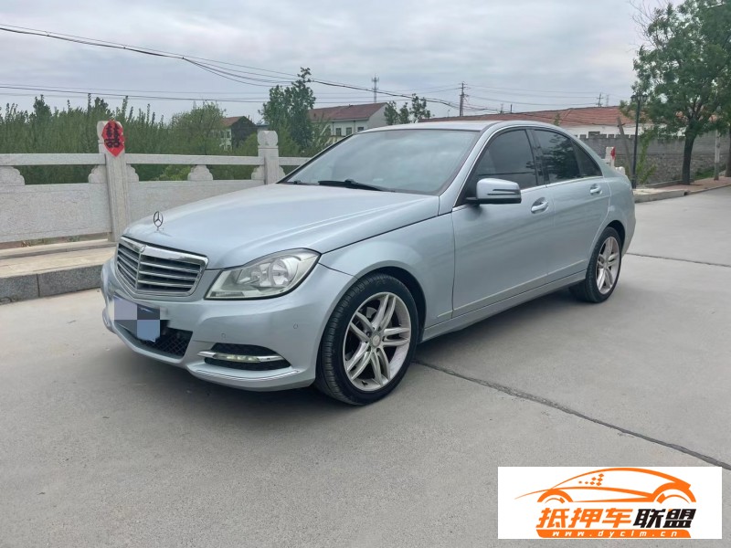  13年奔馳C轎車 