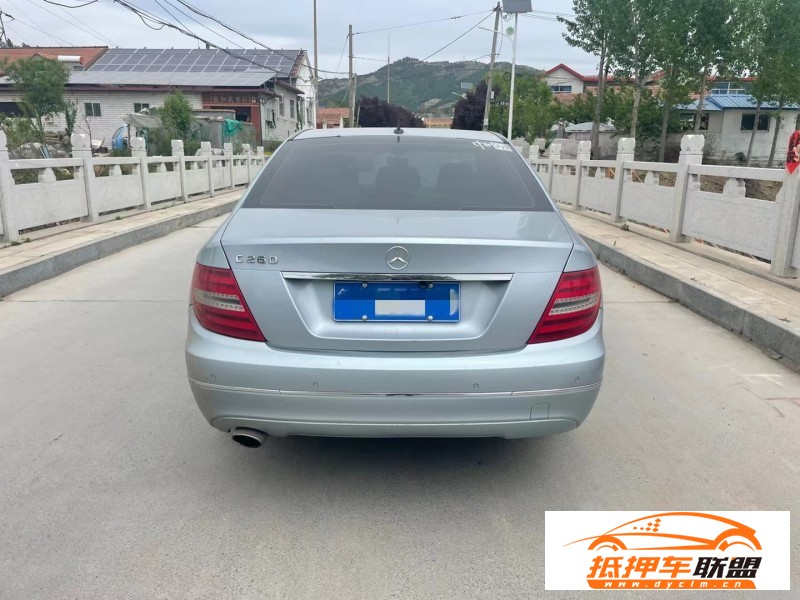  13年奔馳C轎車 