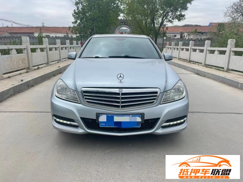  13年奔馳C轎車 