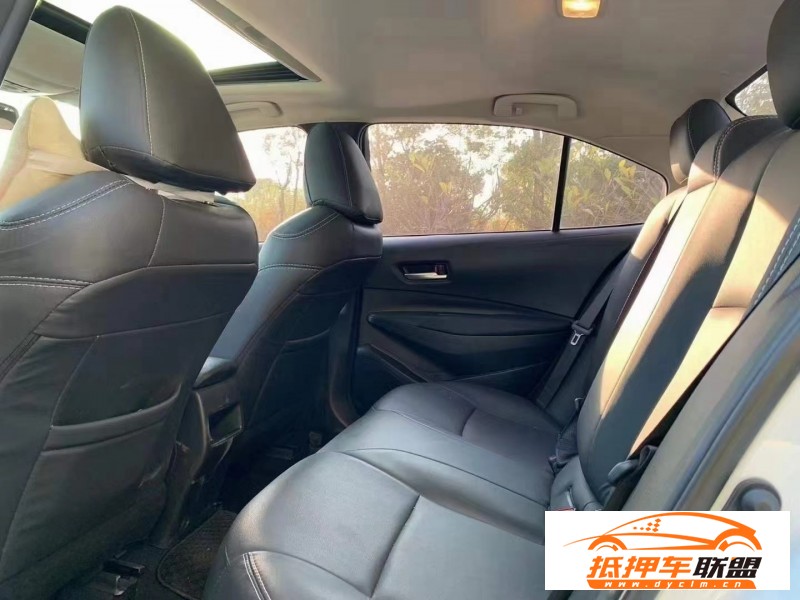  20年豐田卡羅拉轎車 