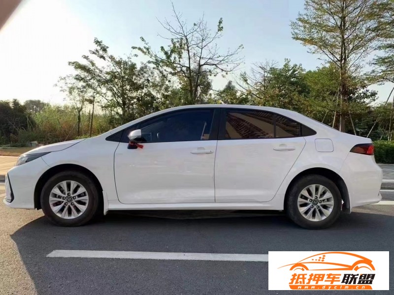  20年豐田卡羅拉轎車 