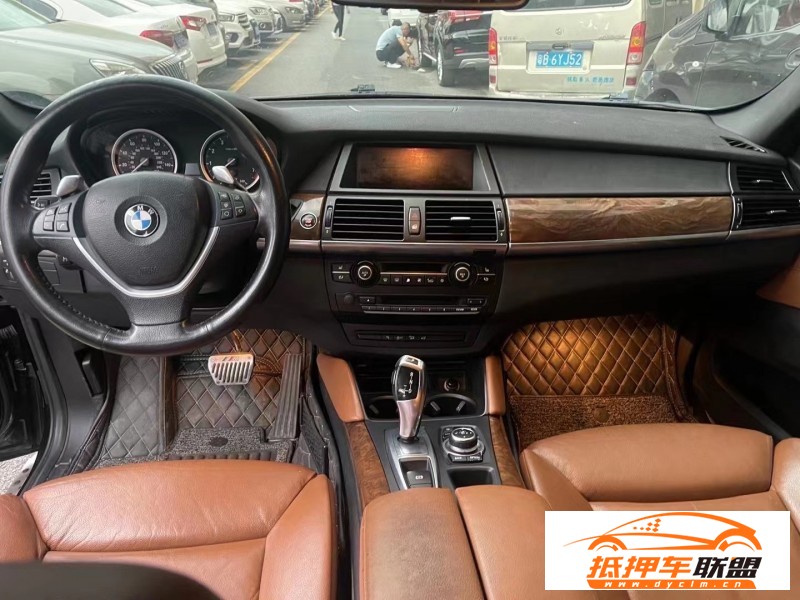 11年寶馬X6轎車 