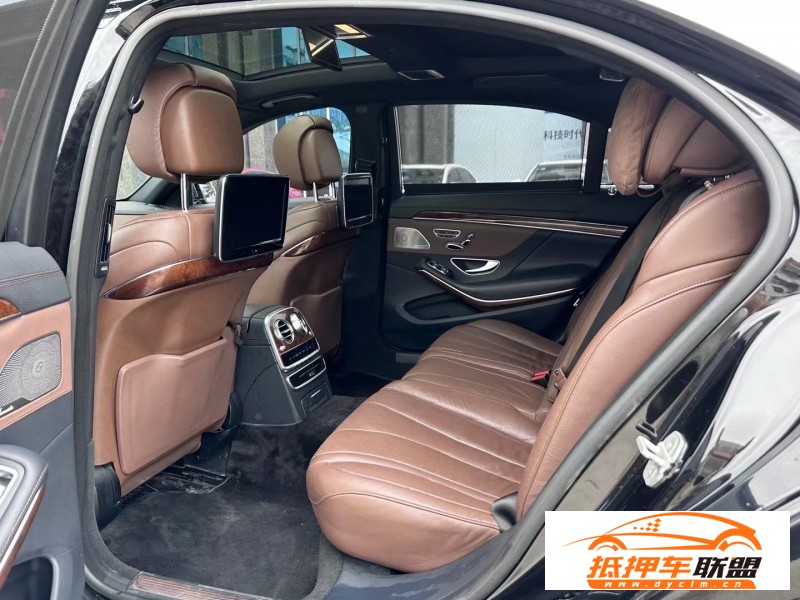  15年奔馳S轎車 