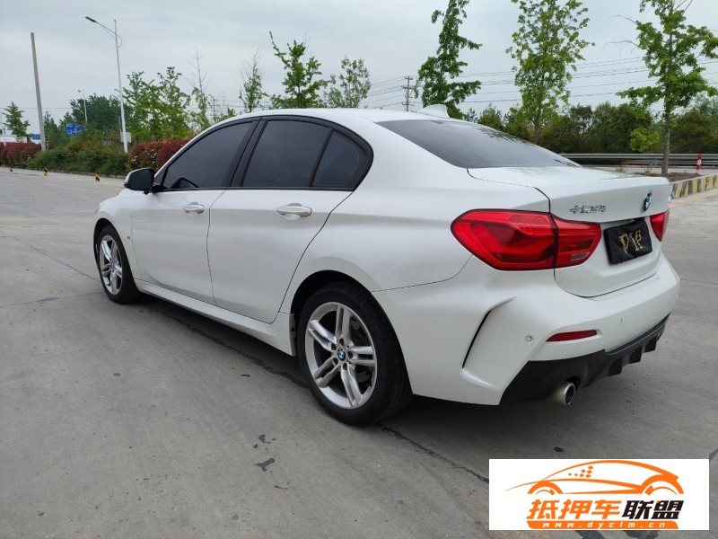  19年寶馬1系轎車 