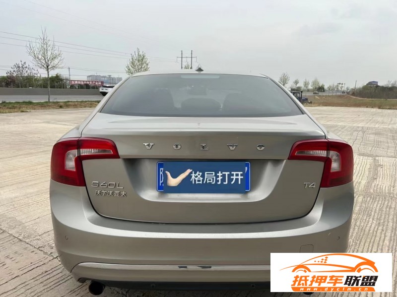  16年沃爾沃S60轎車 