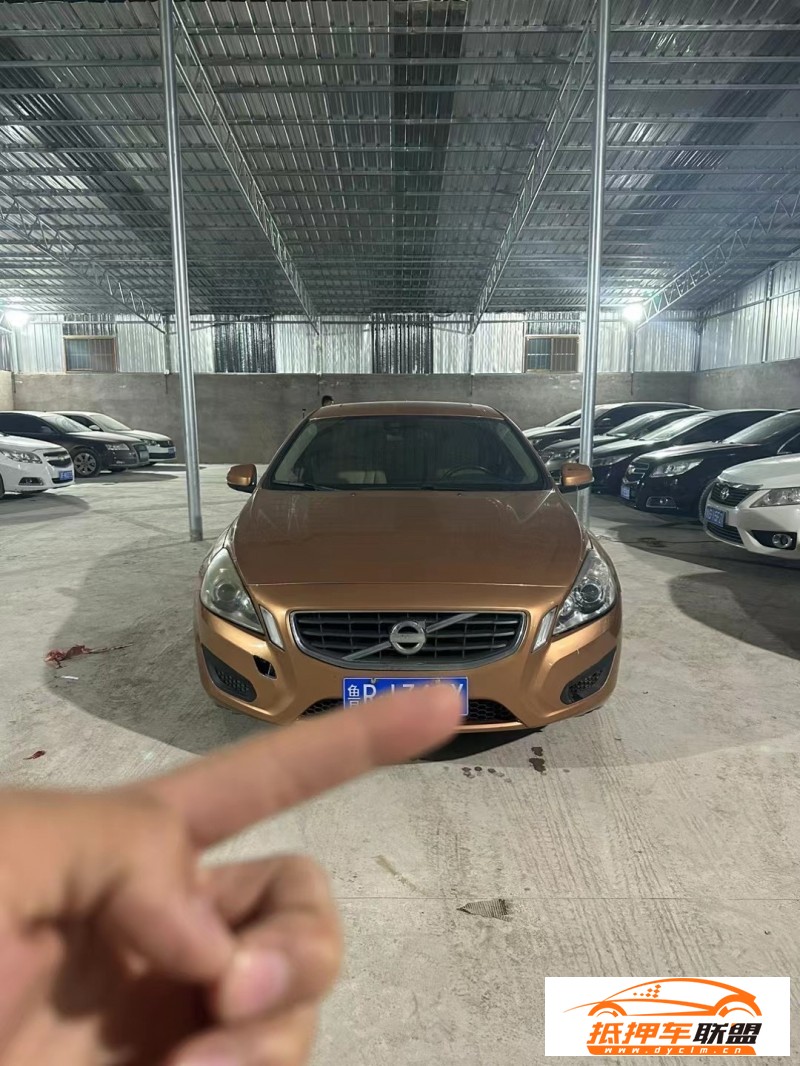  12年沃爾沃S60轎車 