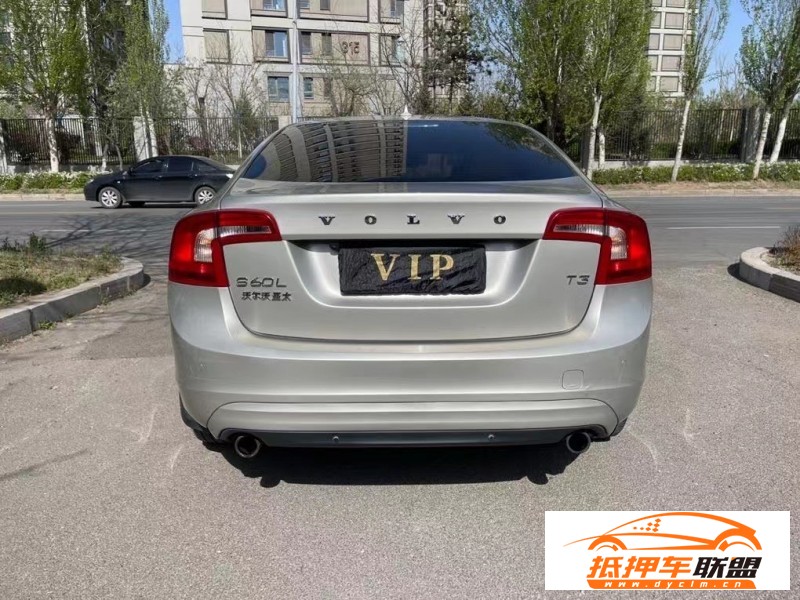  17年沃爾沃S60轎車 