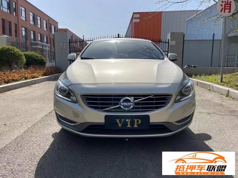  17年沃爾沃S60轎車 