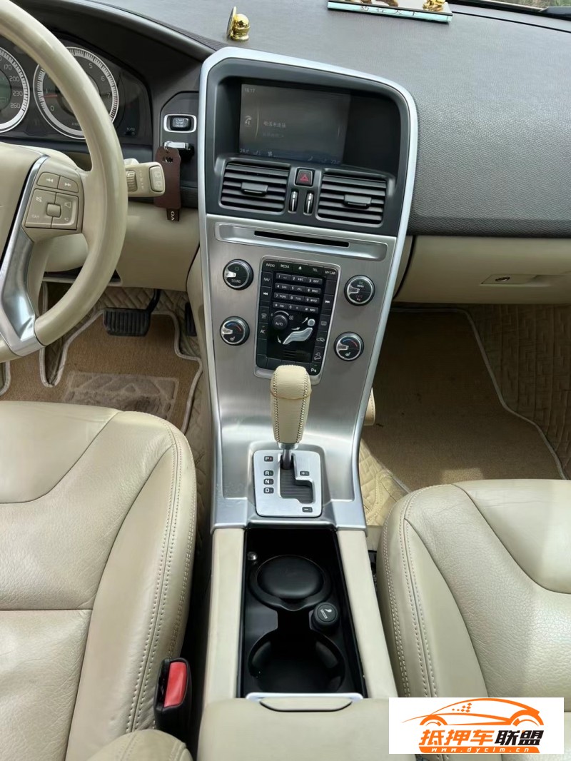  12年沃爾沃XC60轎車(chē) 