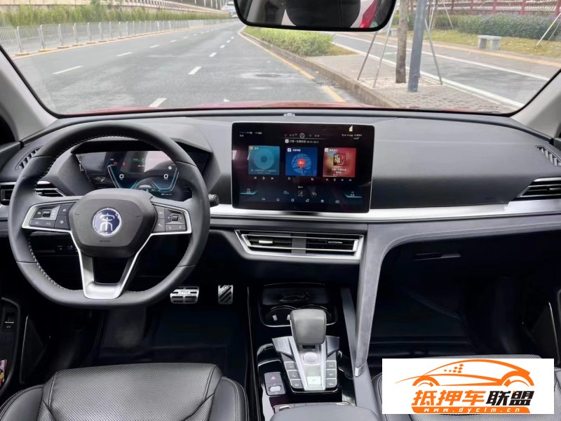  21年比亞迪宋轎車 
