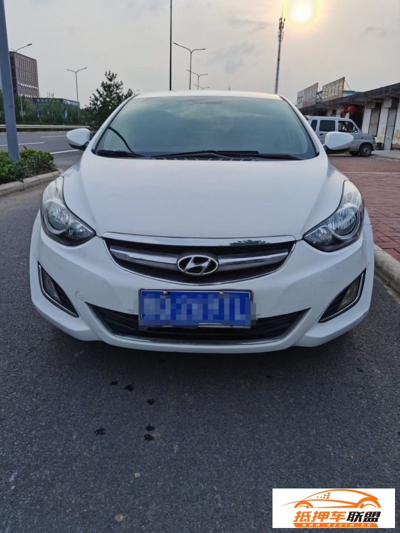  15年現(xiàn)代朗動轎車 
