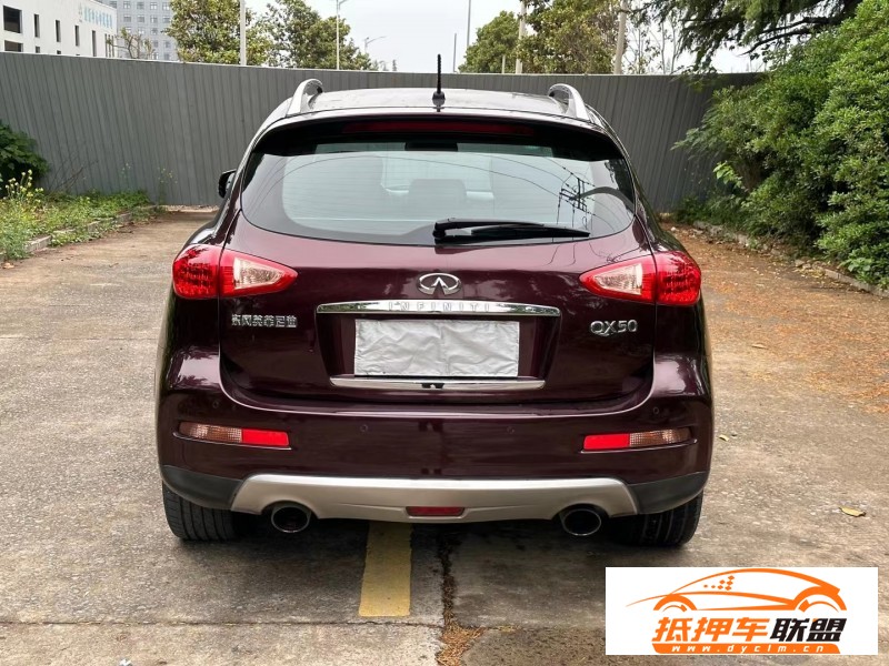  17年英菲尼迪QX50轎車 