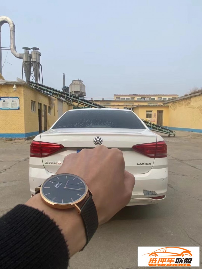  19年大眾朗逸轎車 