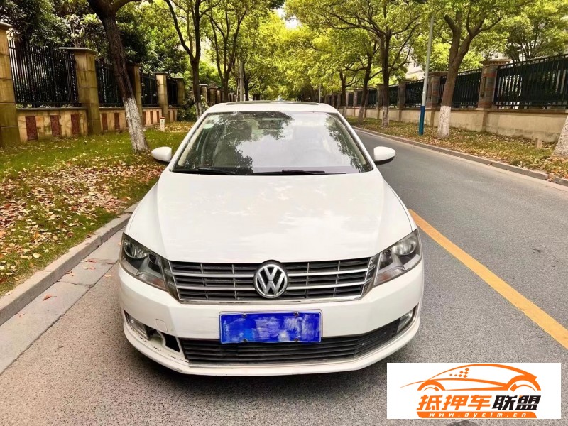  14年大眾朗逸轎車 