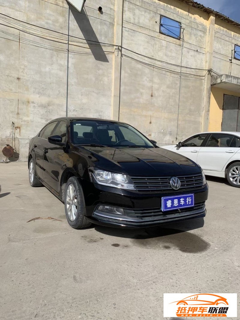  16年大眾朗逸轎車 