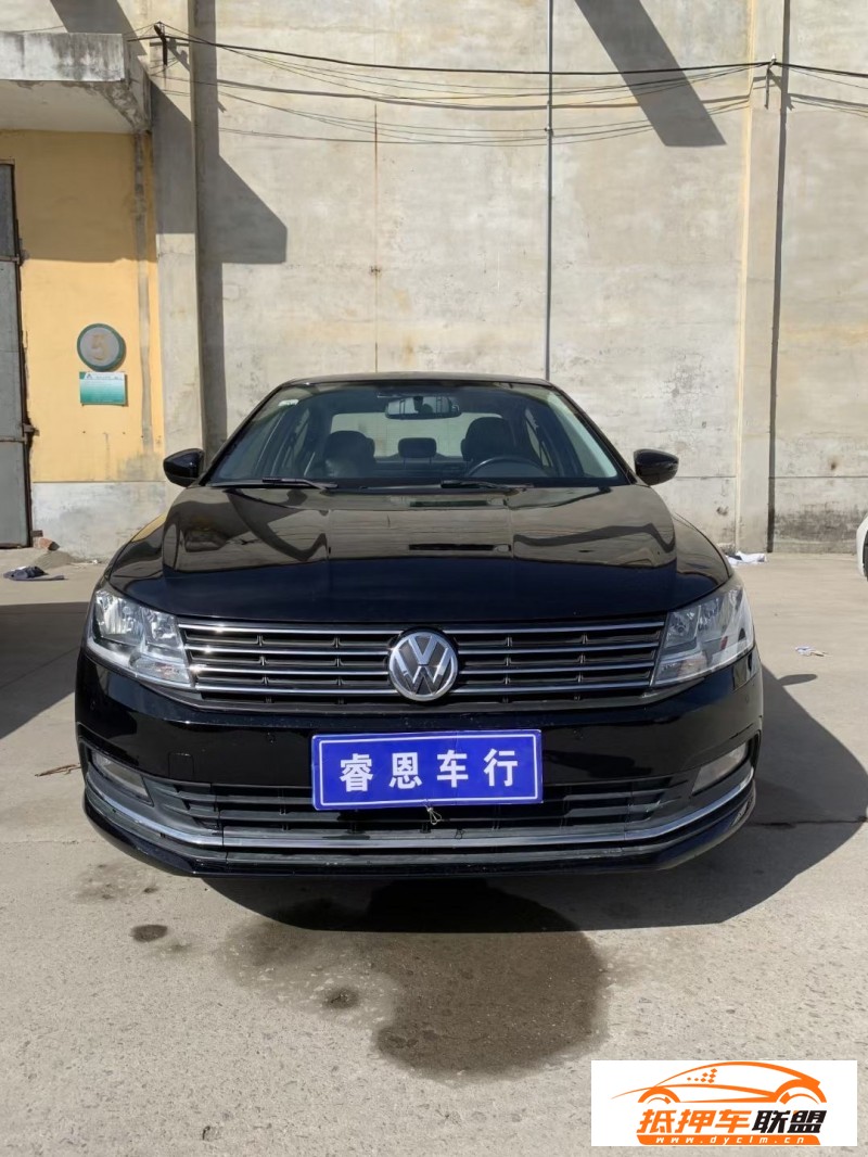  16年大眾朗逸轎車 