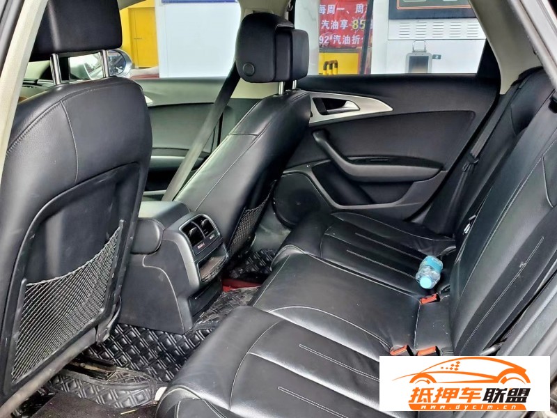  17年奧迪A6L轎車 