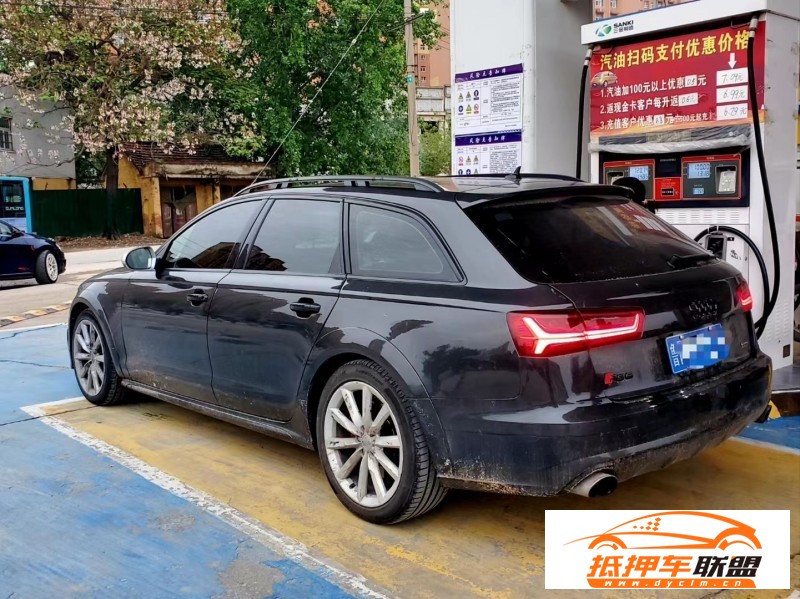  17年奧迪A6L轎車 