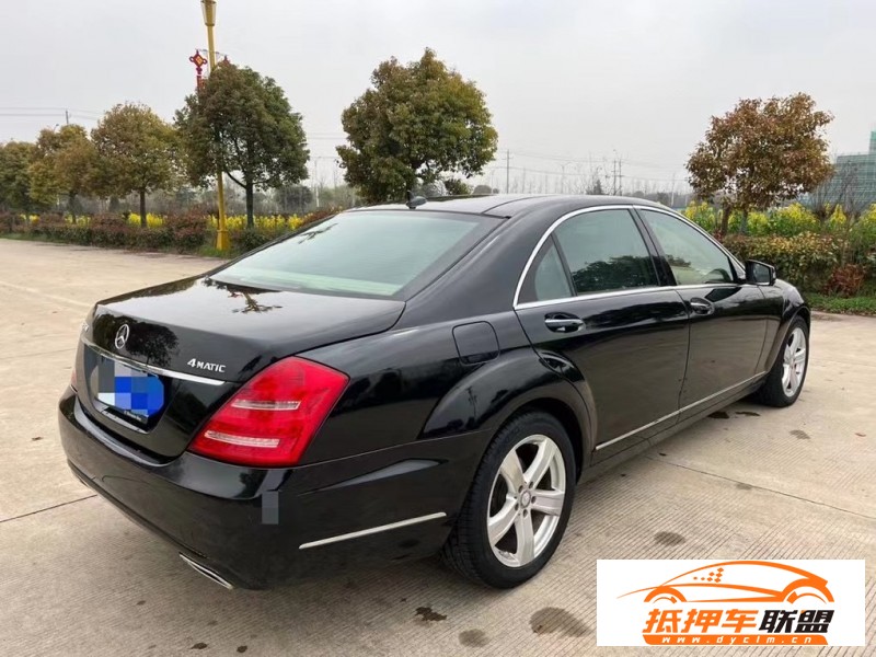  11年奔馳S轎車 