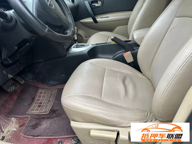  12年日產(chǎn)逍客轎車 
