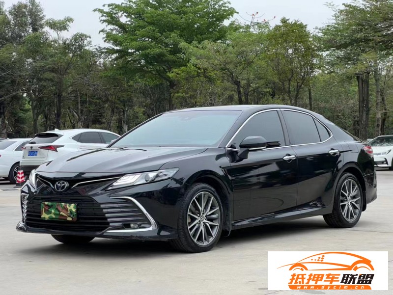  21年豐田凱美瑞轎車 