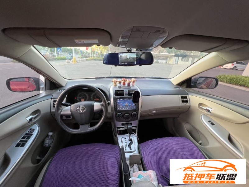  11年豐田卡羅拉轎車 