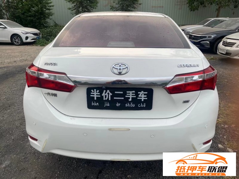  16年豐田卡羅拉轎車 