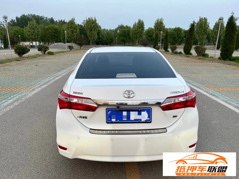  15年豐田卡羅拉轎車 