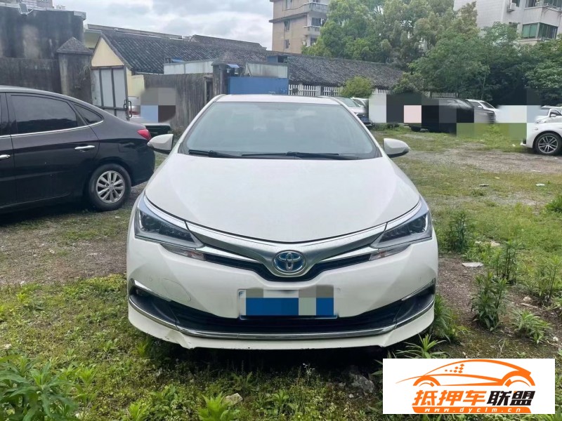  17年豐田卡羅拉轎車 