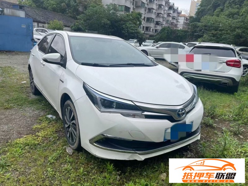  17年豐田卡羅拉轎車 
