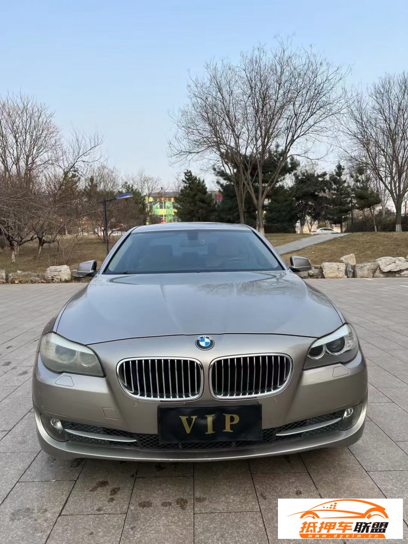  13年寶馬5系轎車 