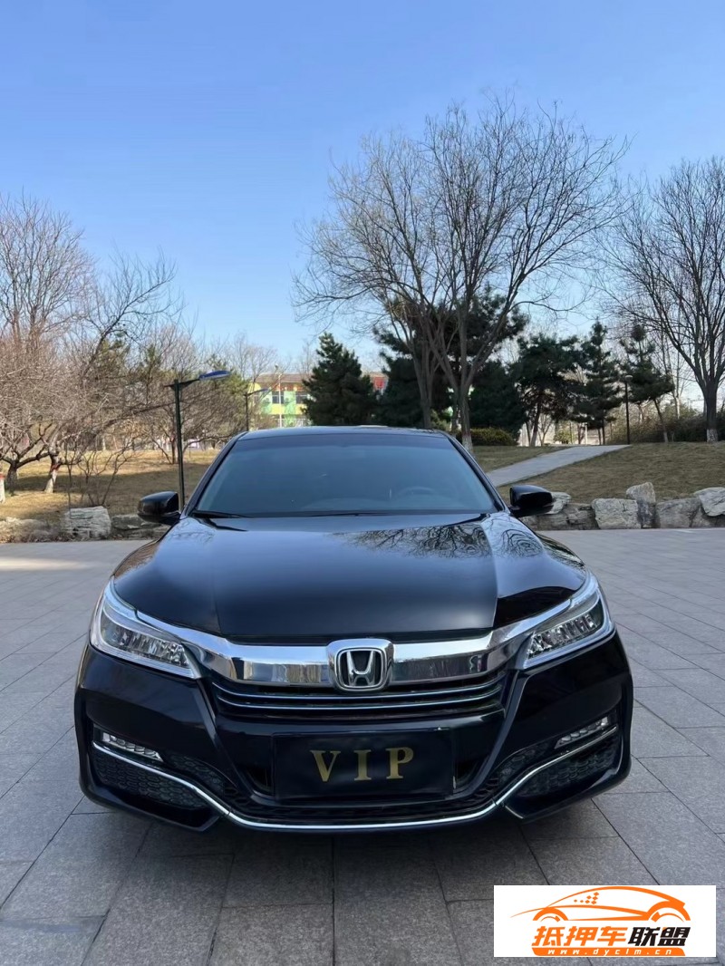  18年本田雅閣轎車 