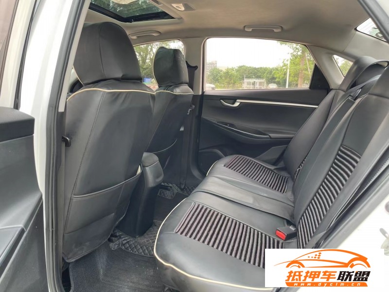  18年現(xiàn)代悅動轎車 