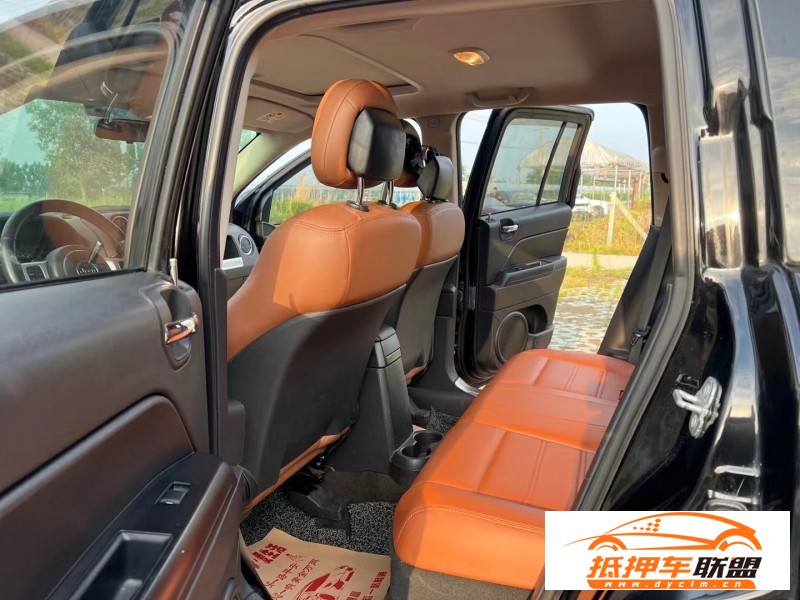  14年Jeep指南者SUV 