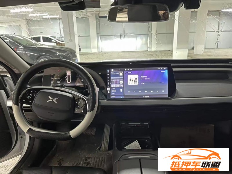  21年小鵬汽車P7轎車 