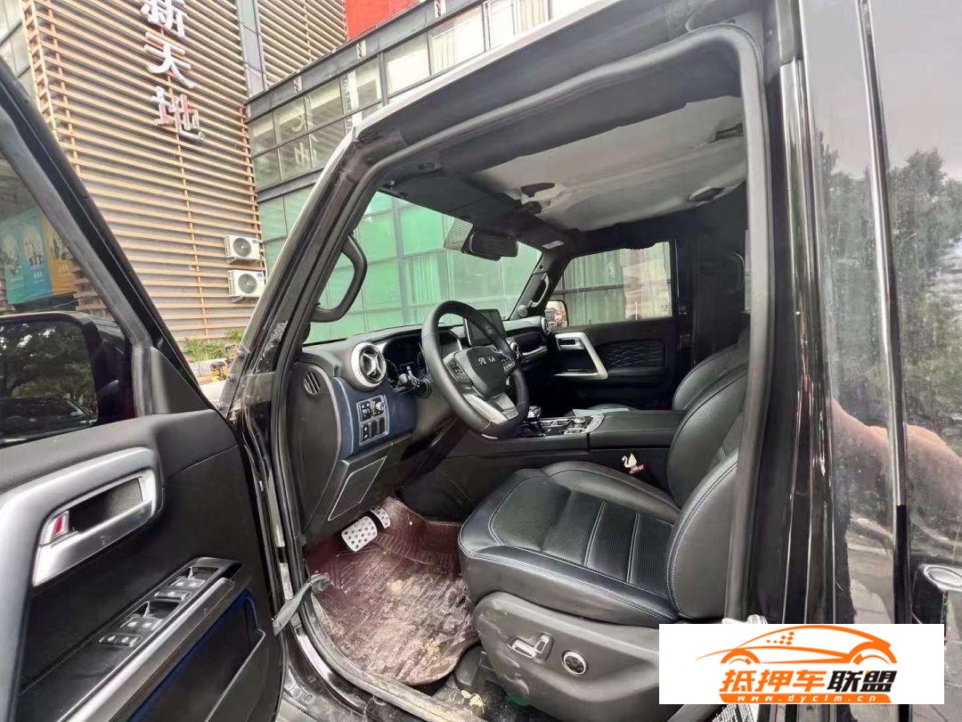 22年北京BJ40 2.0T排量四驅(qū)北京汽車 北京吉普BJ40