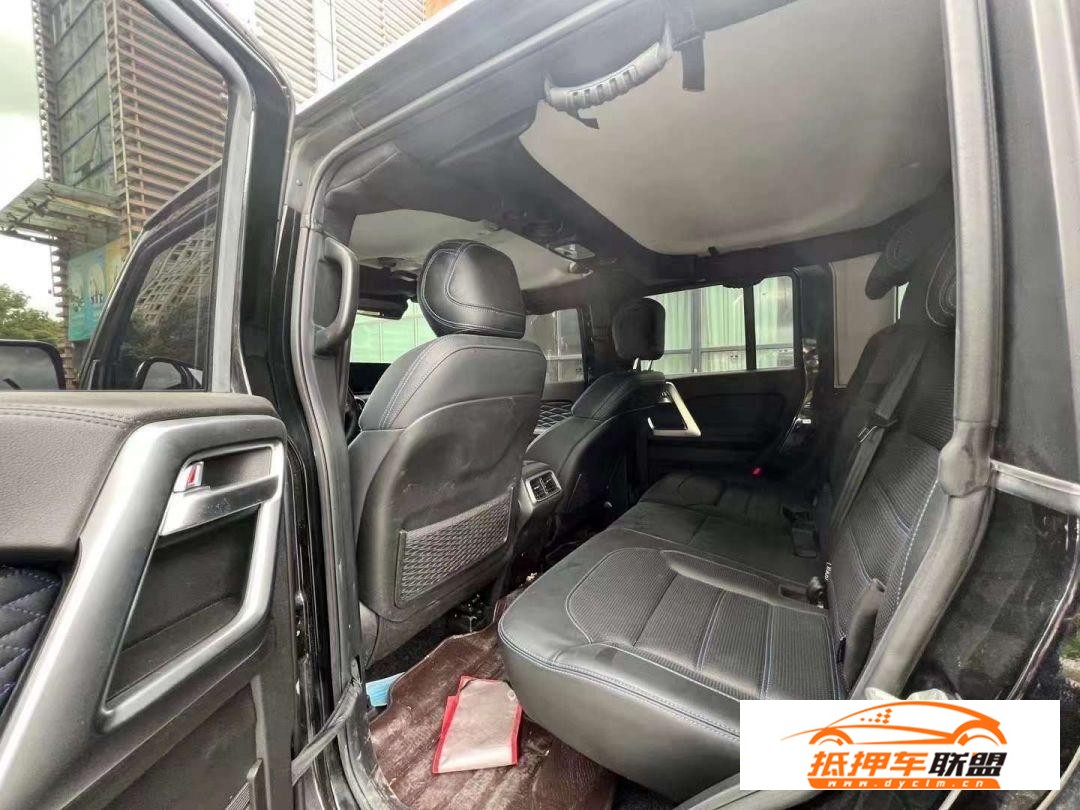 22年北京BJ40 2.0T排量四驅(qū)北京汽車 北京吉普BJ40