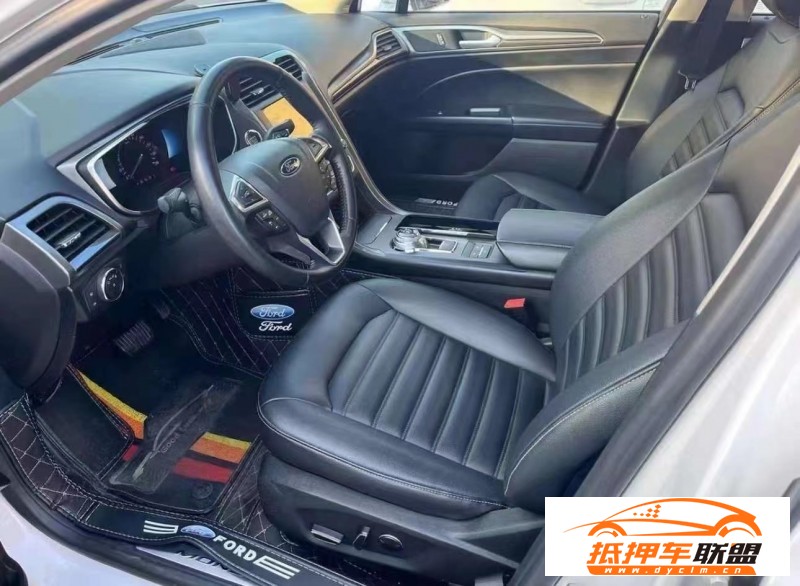  20年福特蒙迪歐轎車 