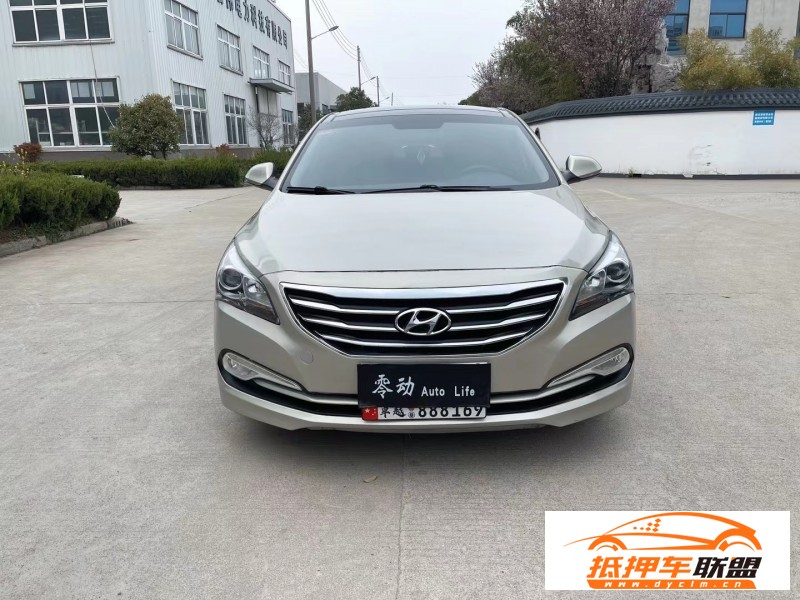  15年現(xiàn)代名圖轎車 