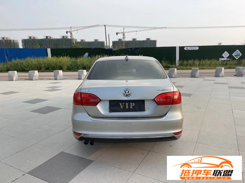  14年大眾速騰轎車 