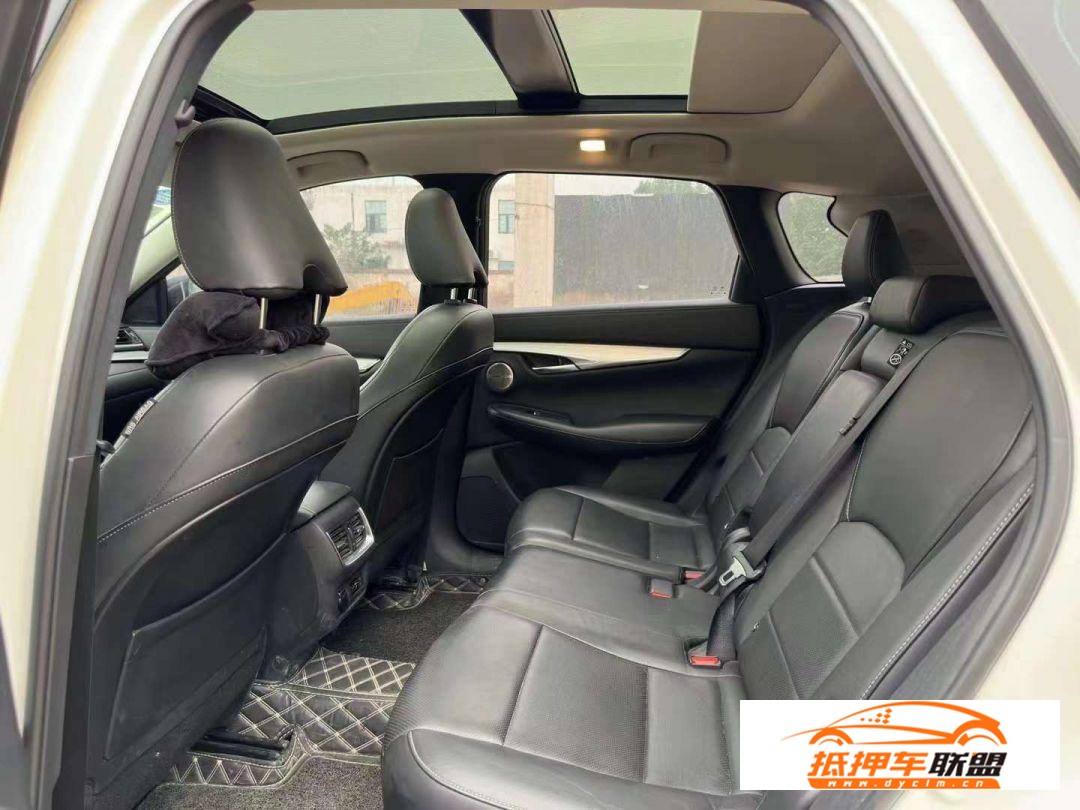 19年英菲尼迪QX50，2.0T四驅(qū)英菲尼迪QX50