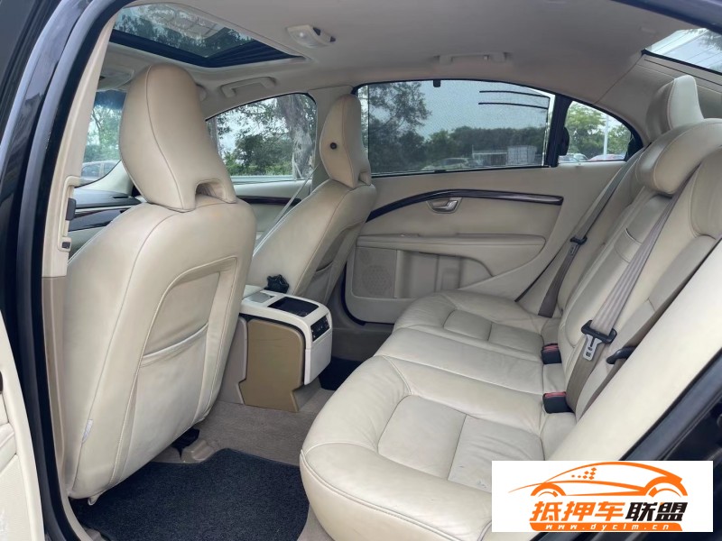  09年沃爾沃S80轎車 