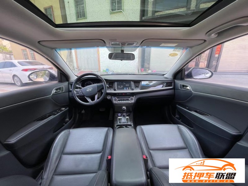  18年現(xiàn)代名圖轎車 