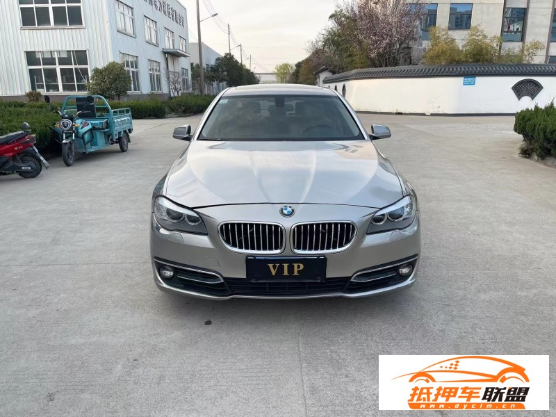  13年寶馬5系轎車 