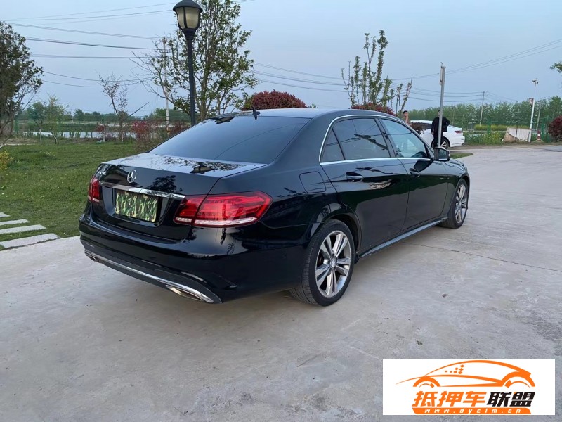  13年奔馳E級(jí)轎車(chē) 