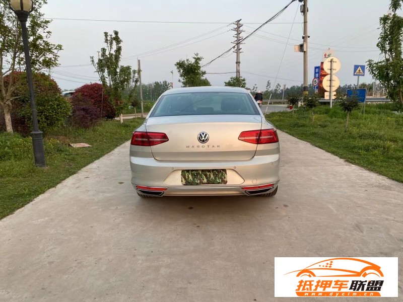  17年大眾邁騰轎車 