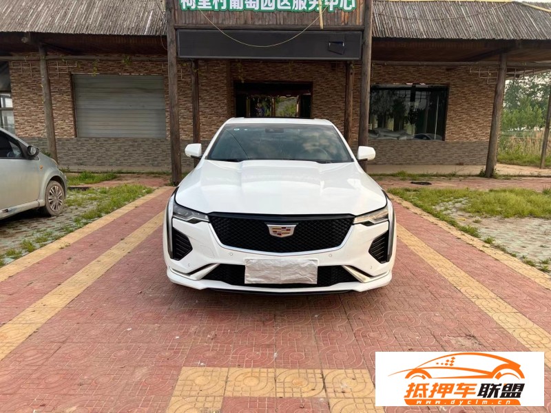  22年凱迪拉克CT4轎車 