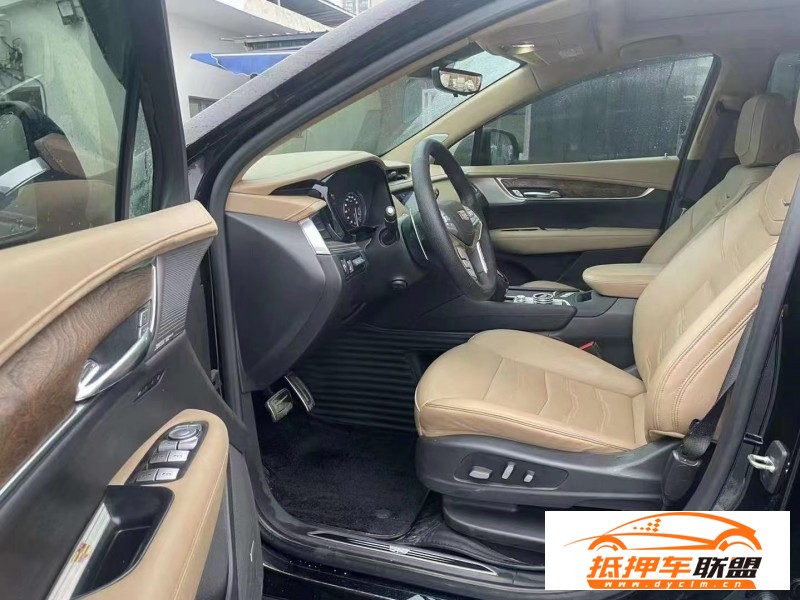  21年凱迪拉克XT5SUV 