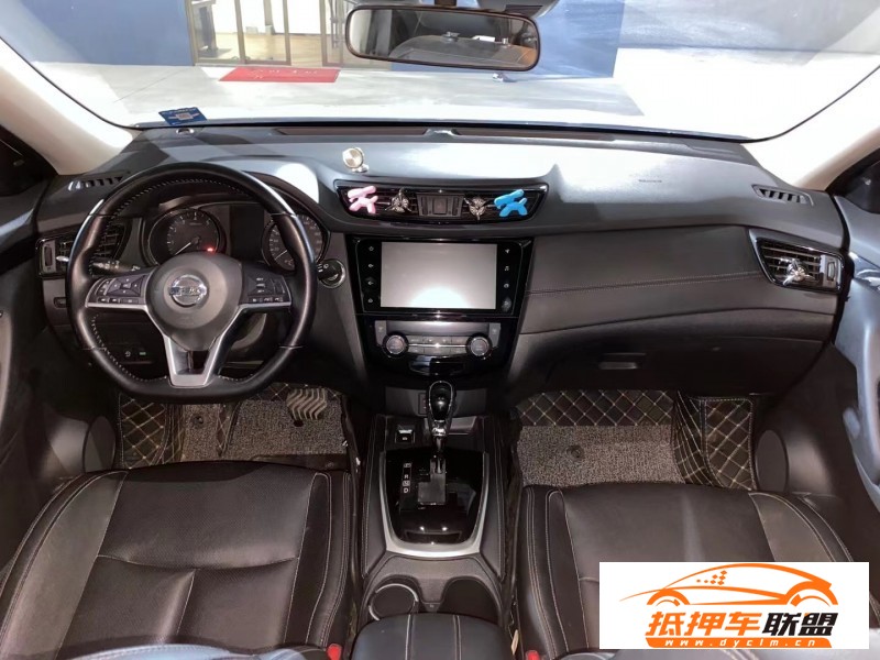  21年日產(chǎn)奇駿轎車 