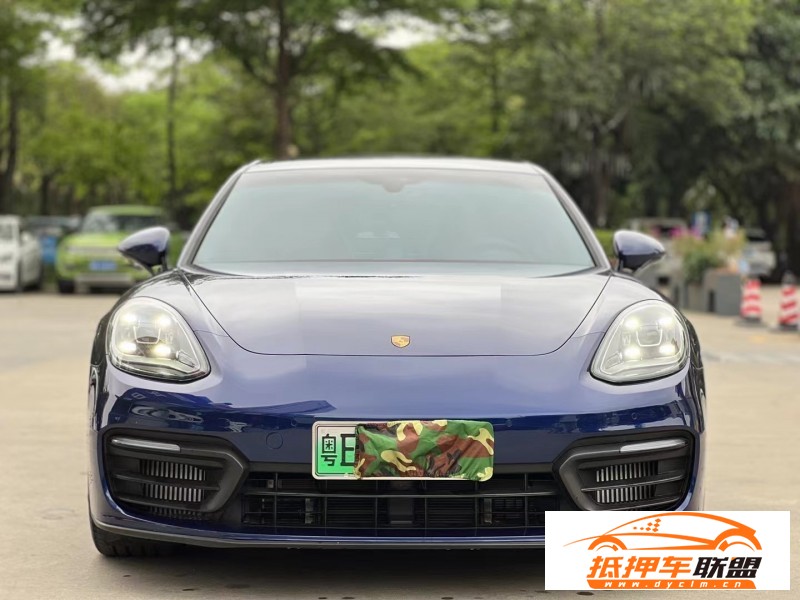  21年保時(shí)捷帕納梅拉轎車 